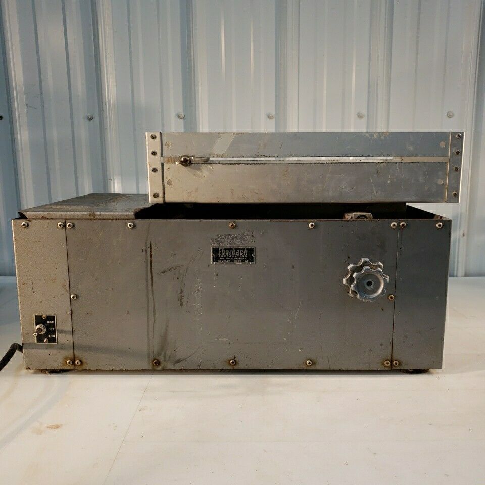 Eberbach 60CY Lab Shaker 115V AC With Tray 3A Tabletop Platform Laboratory
