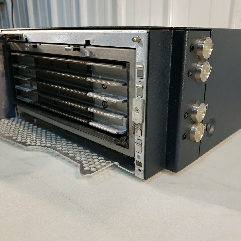Waters Acquity UPLC Column Heater Cooler 4 Columns Water 10-90C 186015008