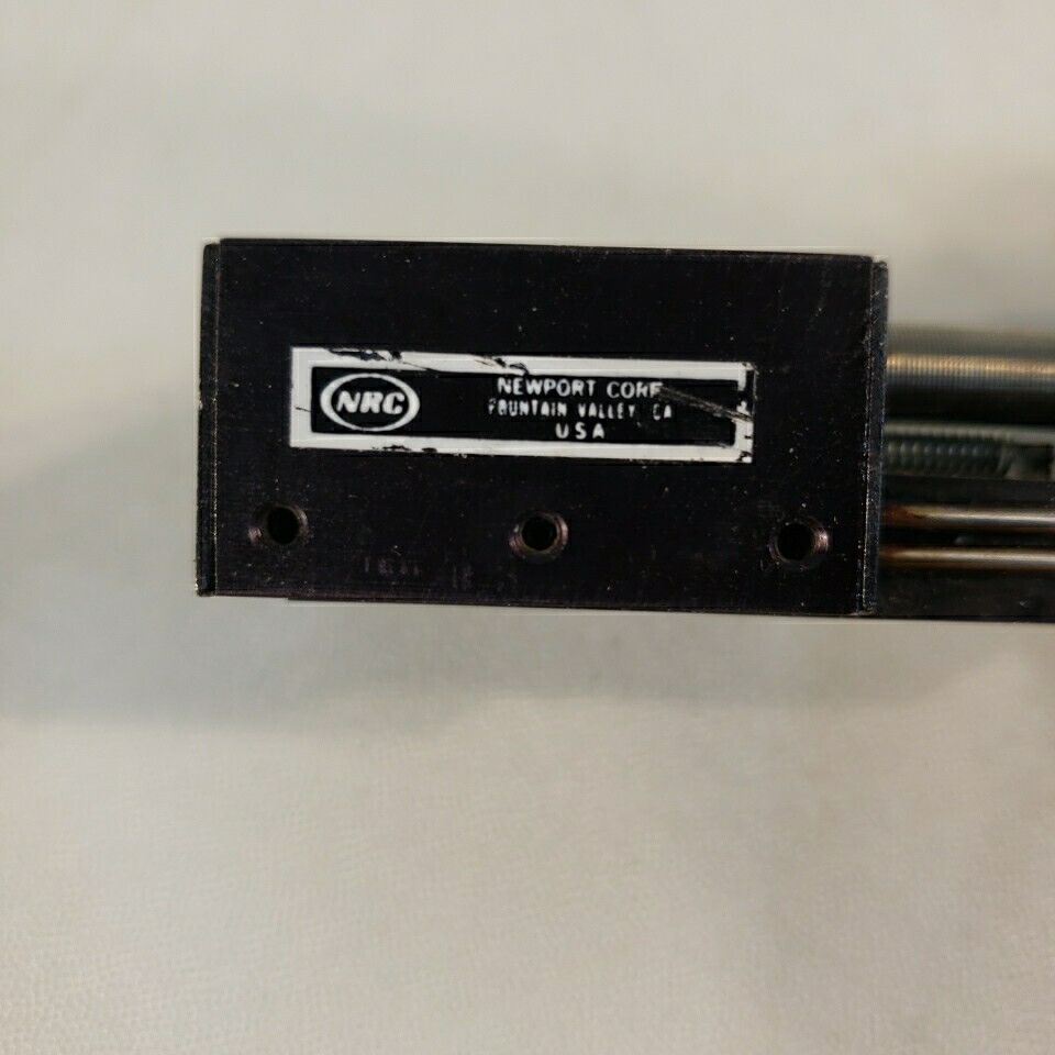Newport NRC Optical Adjustable Single-Axis X-Axis Micrometer Mount