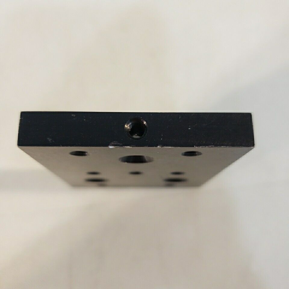 Newport NRC PT-1 Optical Mount Stand Table Metal Precision M4 Threaded Holes