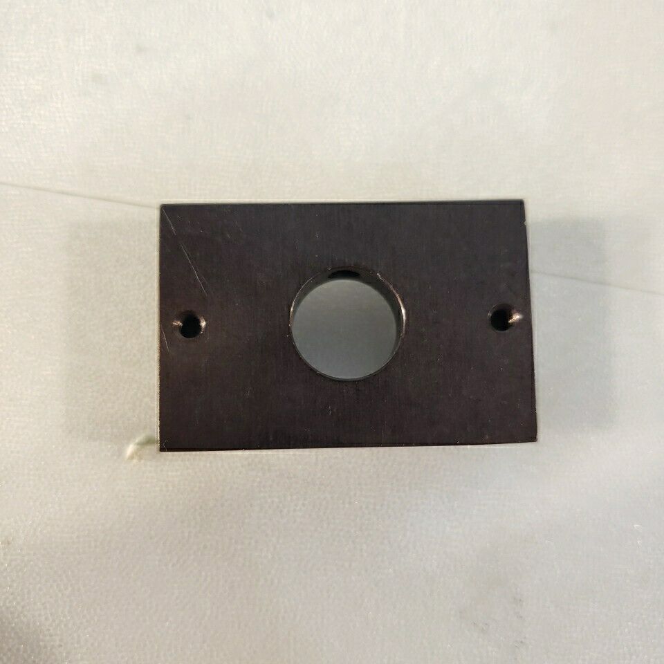 Newport NRC MT-CL Optical Table Clamp Mount Rail Breadboard Tilt Stand Post