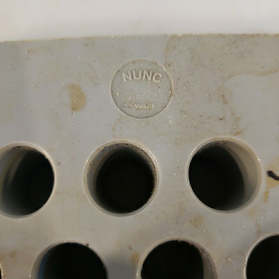 Nunc Test Tube Microcentrifuge Rack 70 Well 7x10 Plastic Denmark