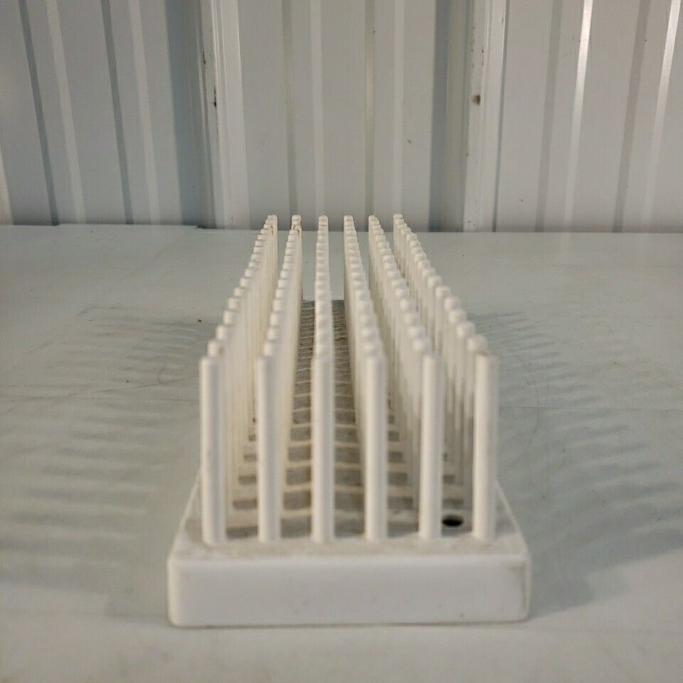 ENDICOTT-SEYMOUR 207 Plastic 102-Place 10-13mm Test Tube Rack Holder Support
