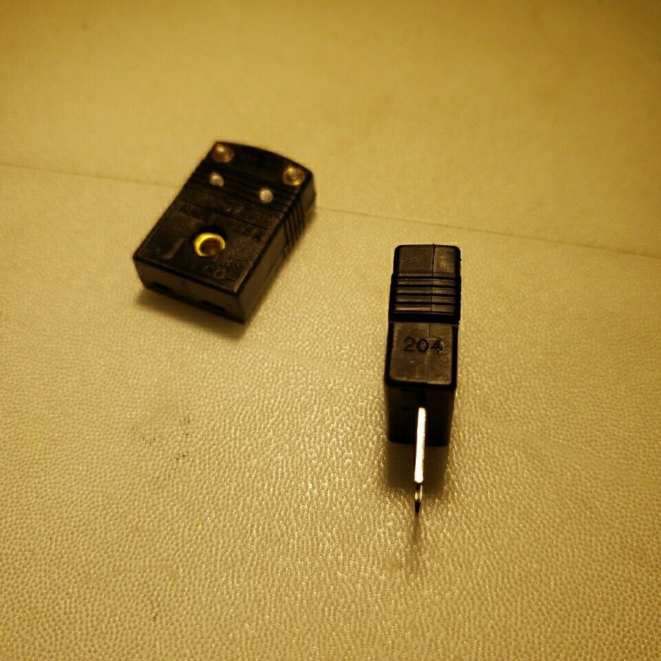 Lot Of 28 Omega Engineering 204 207 Thermocouple Connector J Type With Hardware