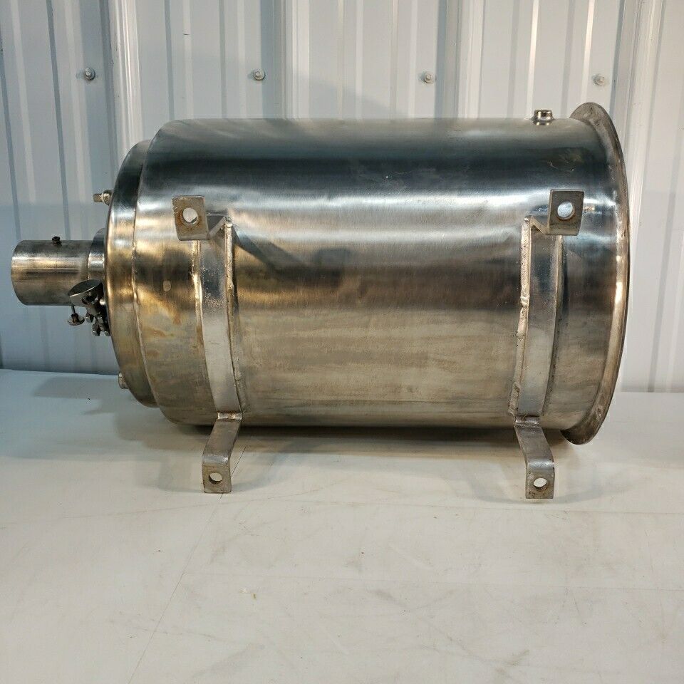 Stainless Steel Positive Pressure Chamber Cylinder Horizontal Custom Stand 12" D