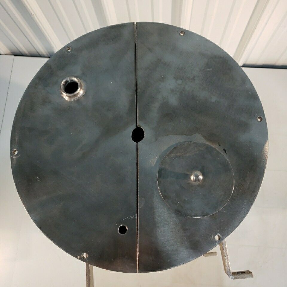 Stainless Steel Positive Pressure Chamber Cylinder Horizontal Custom Stand 12" D