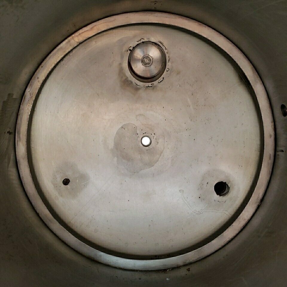 Stainless Steel Positive Pressure Chamber Cylinder Horizontal Custom Stand 12" D