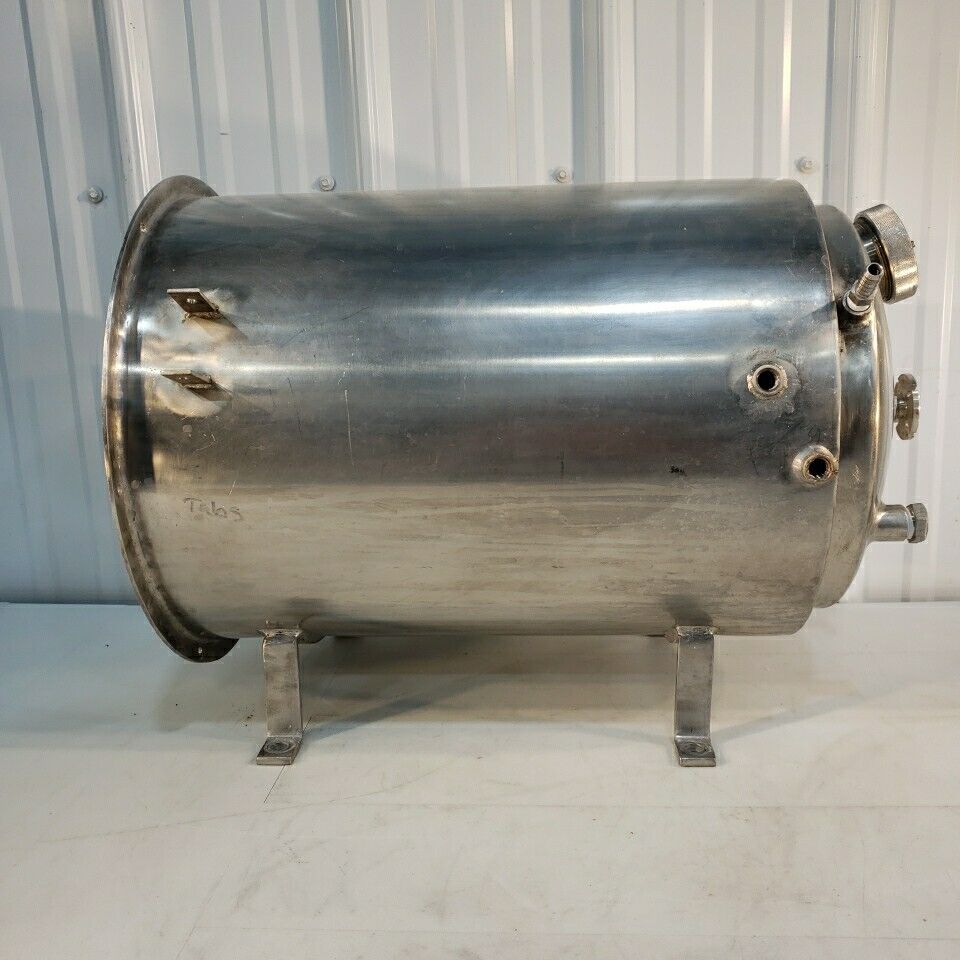 Stainless Steel Positive Pressure Chamber Cylinder Horizontal Custom Stand 12" D