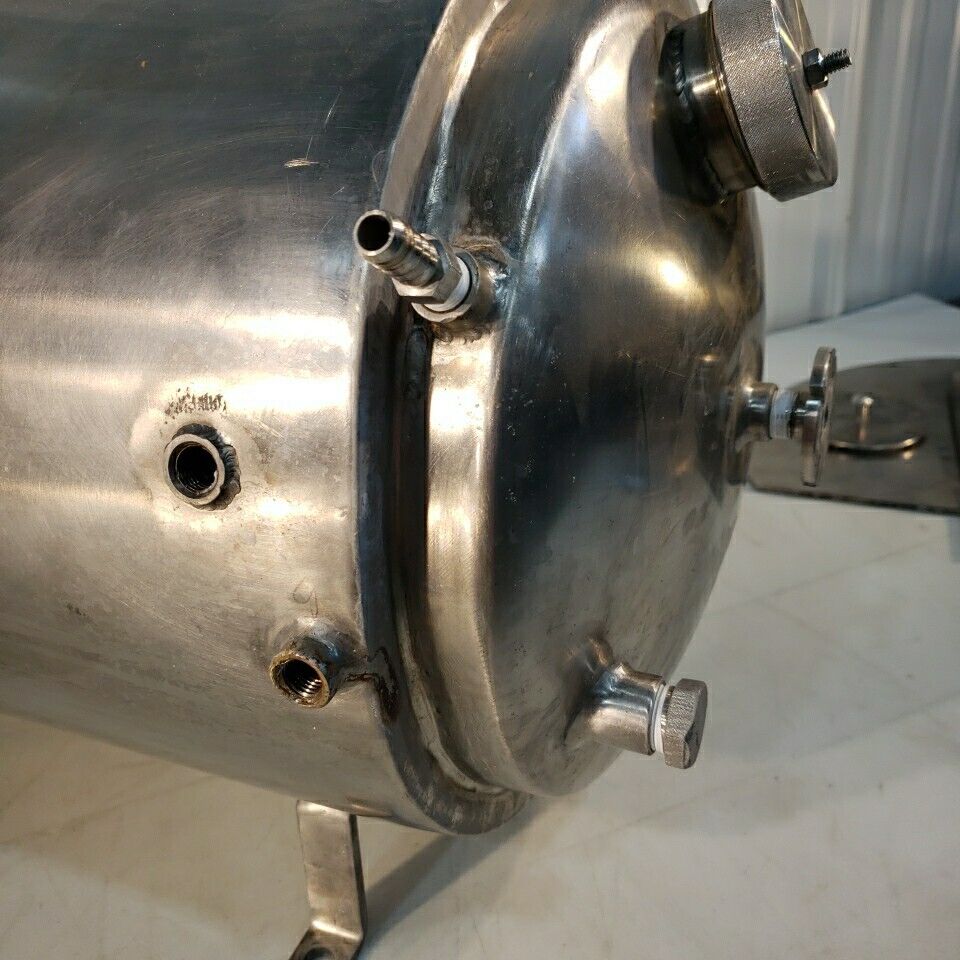 Stainless Steel Positive Pressure Chamber Cylinder Horizontal Custom Stand 12" D