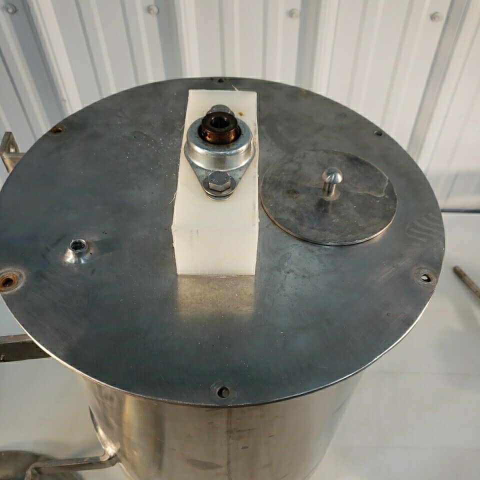 Pressure Chamber Stirrer w/2 Mix Attachments Cylinder Stainless Steel ~10" ID