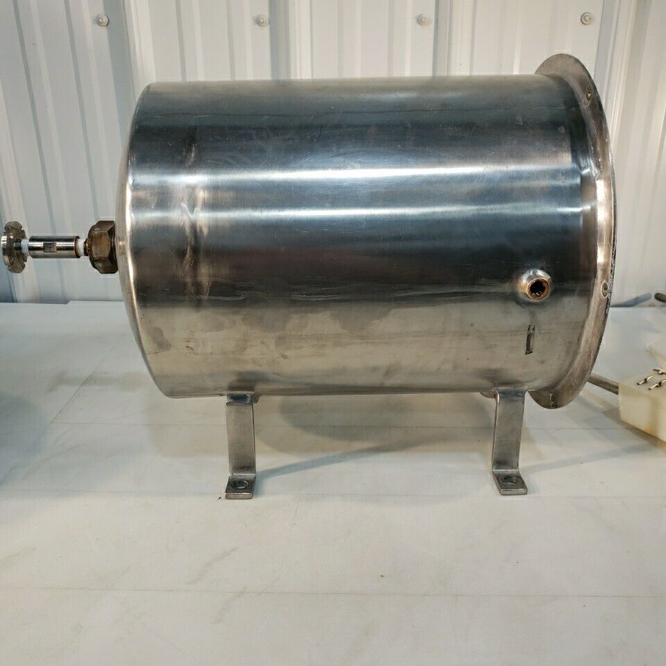 Pressure Chamber Stirrer w/2 Mix Attachments Cylinder Stainless Steel ~10" ID