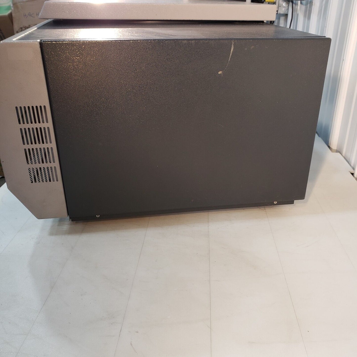 Jouan CR 422 Refridgerated Centrifuge 4750 Max Rotor RPM -8C To 40C CR4-22 120V