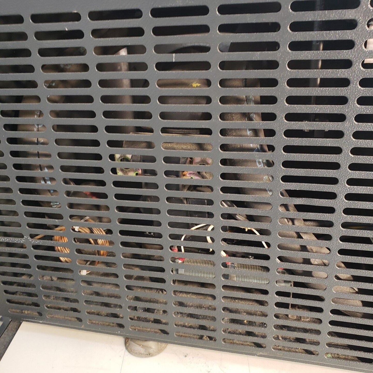 Jouan CR 422 Refridgerated Centrifuge 4750 Max Rotor RPM -8C To 40C CR4-22 120V