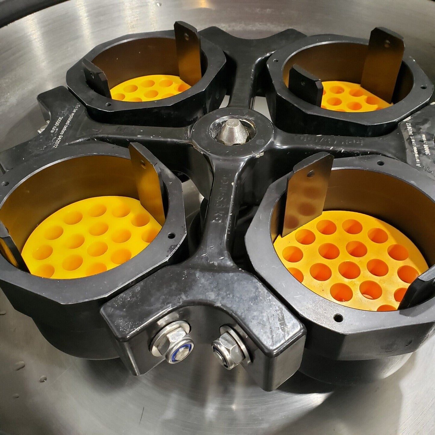 Jouan CR 422 Refridgerated Centrifuge 4750 Max Rotor RPM -8C To 40C CR4-22 120V