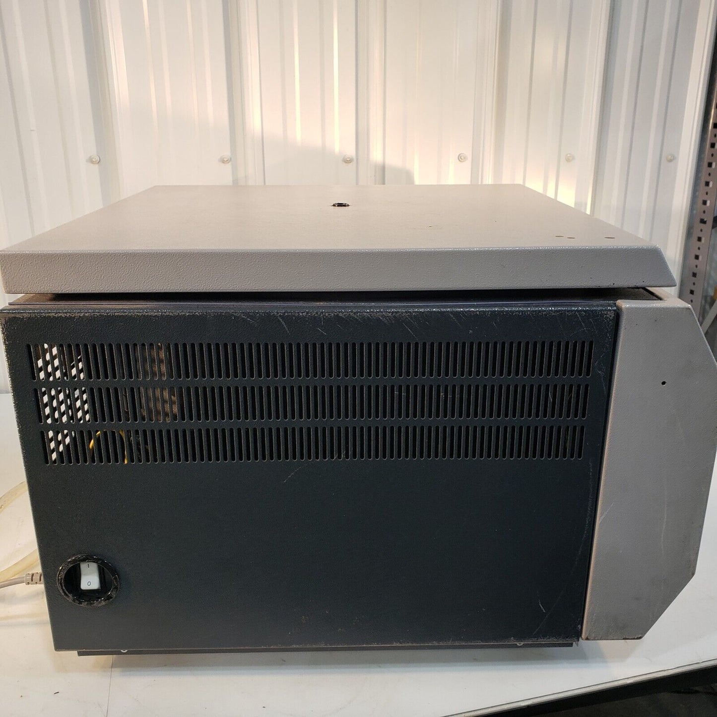 Jouan CR 422 Refridgerated Centrifuge 4750 Max Rotor RPM -8C To 40C CR4-22 120V