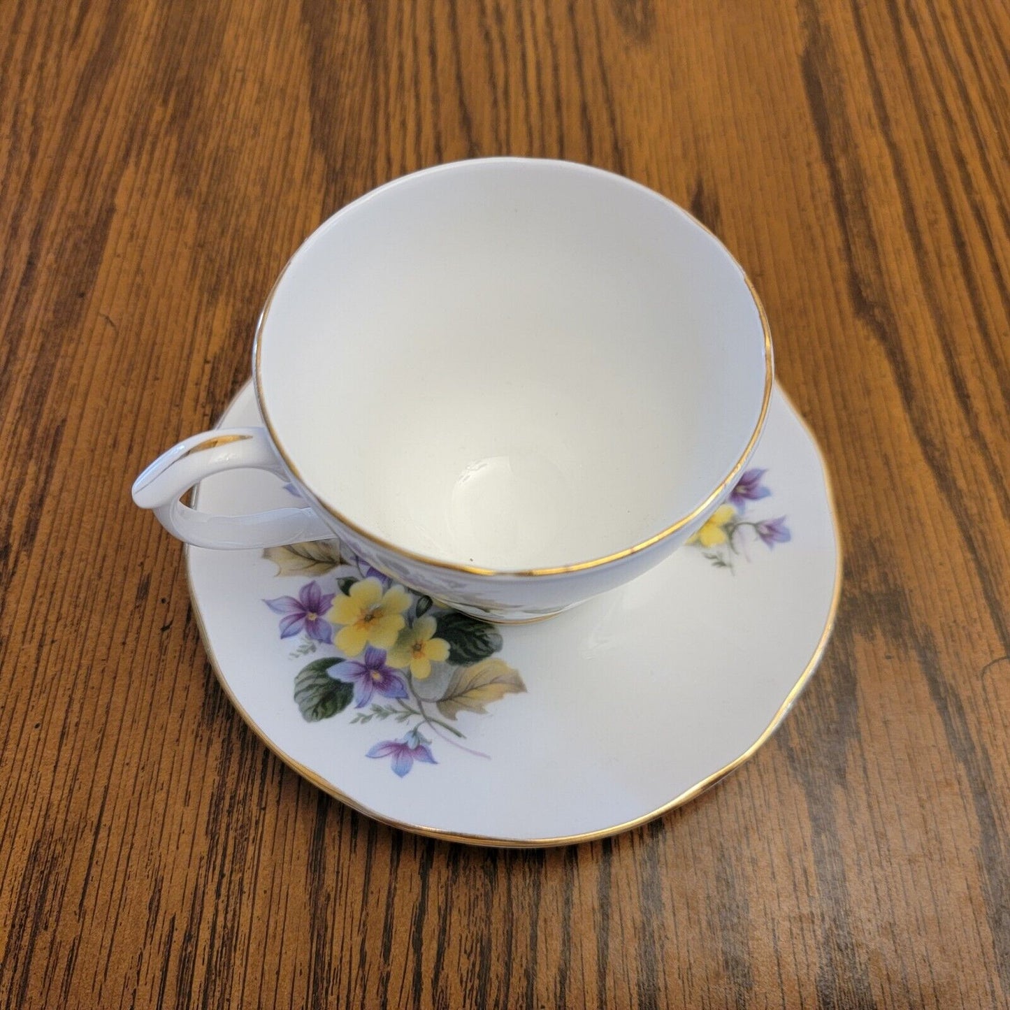 Duchess Bone China Teacup & Saucer Floral Stem Greend Pattern 346 England