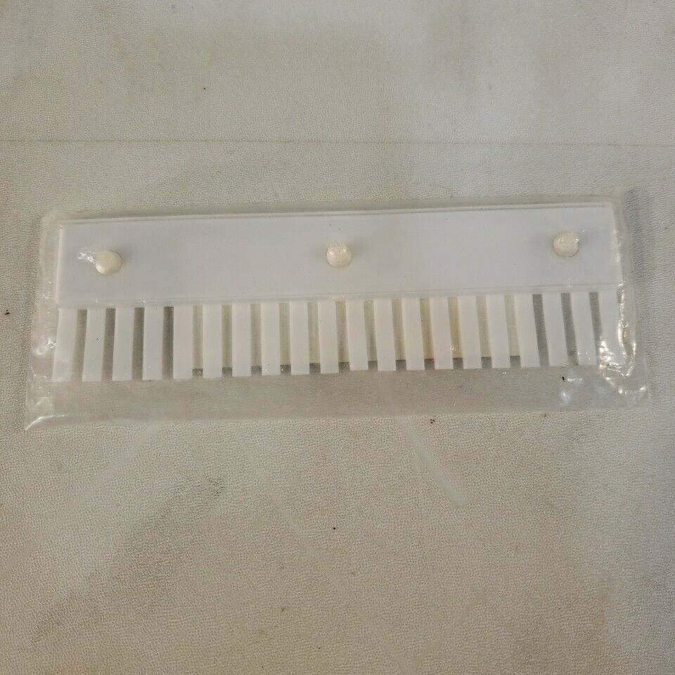 Sigma-Aldrich C-3925 Comb 20 Well 0.75mm Thick 16.5cm Wide Sigma Electrophoresis