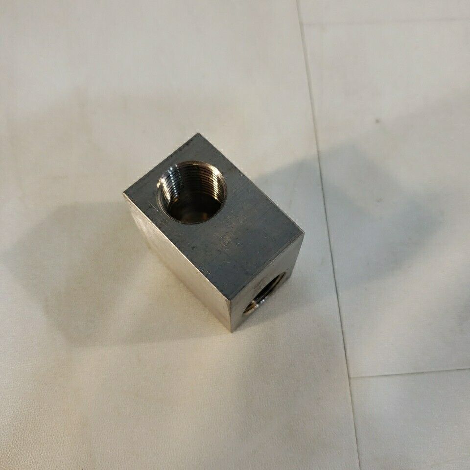 90 Degree Elbow 3/8" Threaded Pressure Fitting NPT Stainless Steel