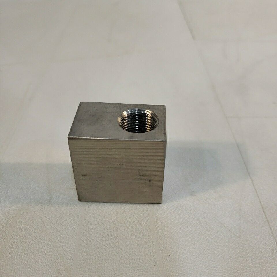90 Degree Elbow 3/8" Threaded Pressure Fitting NPT Stainless Steel