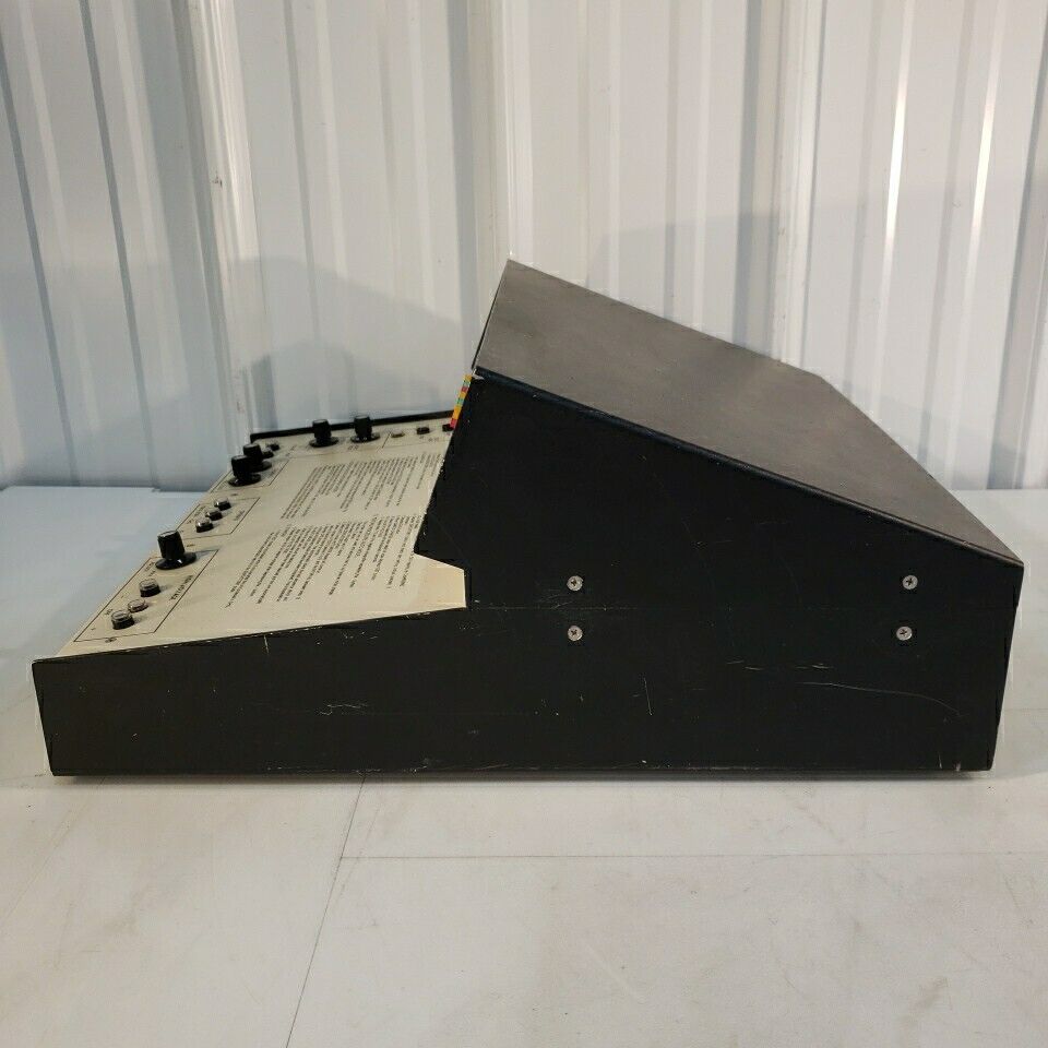ETS Electro-Tech Systems 406C Static Decay Meter - Powers on Working