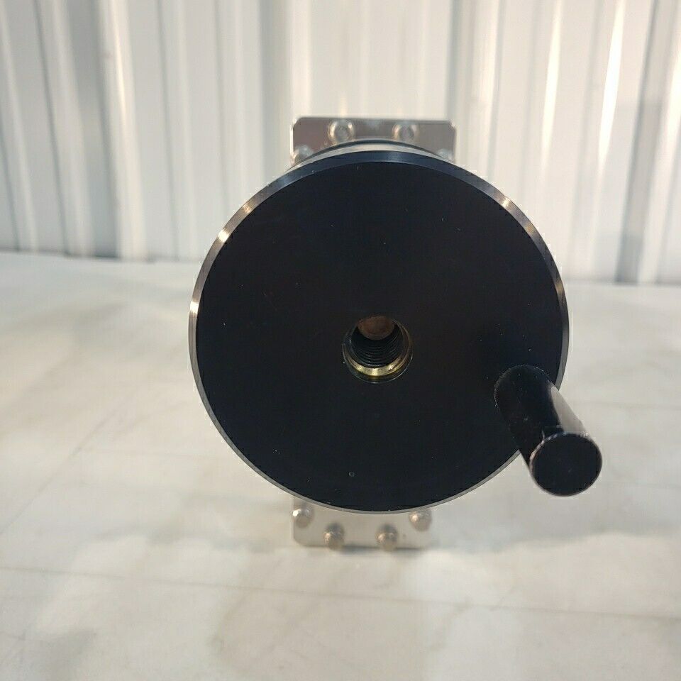 MDC GV-6000M Ultra High Vacuum Gate Valve 8" DN160CF CF Conflat UHV Stainless