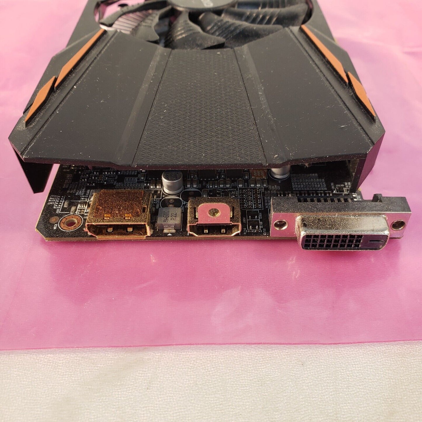 Gigabyte Radeon RX 550 2GB GV-RX550D5-2GD Graphics Card