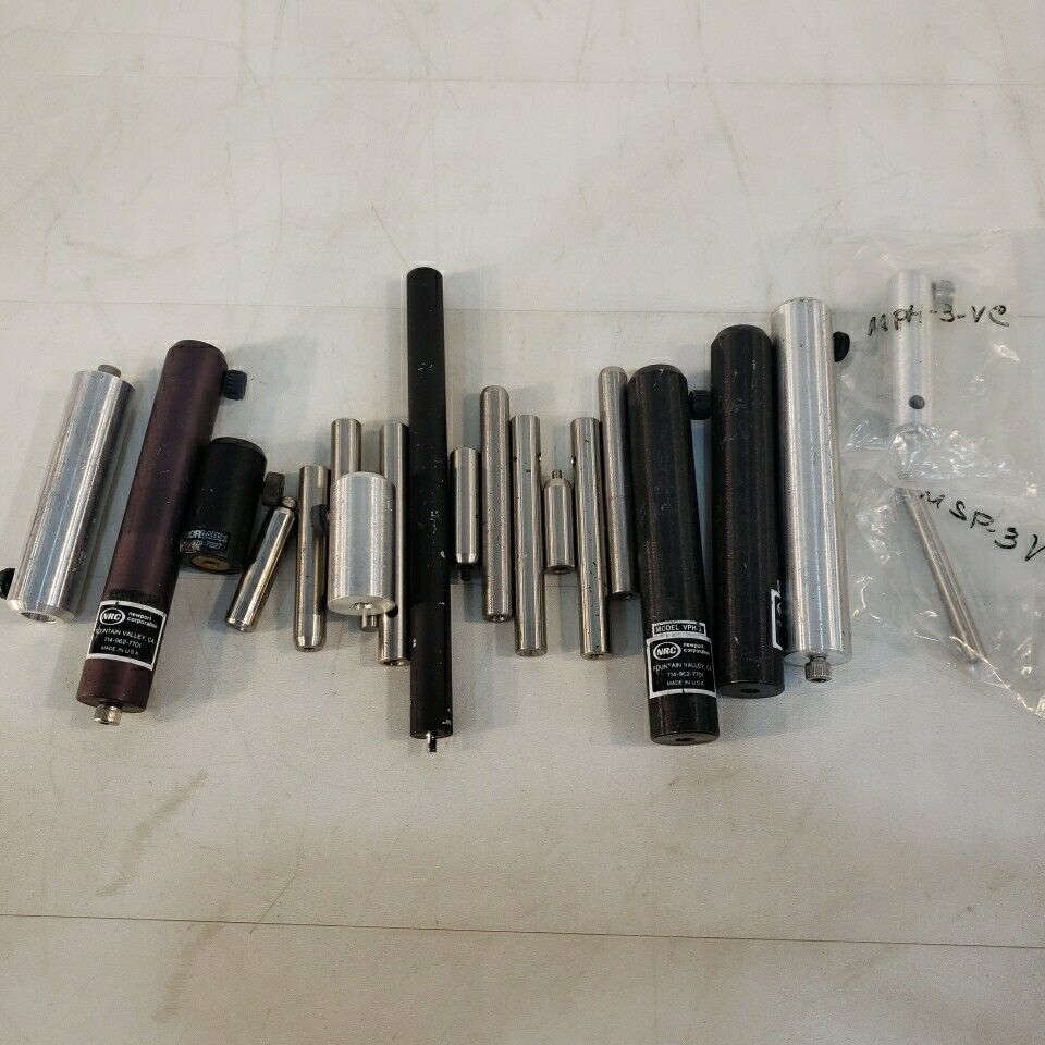 Large Lot Of 21 Optical Posts Newport NRC Thorlabs Stands Adjustable VPH-6 MPH-3