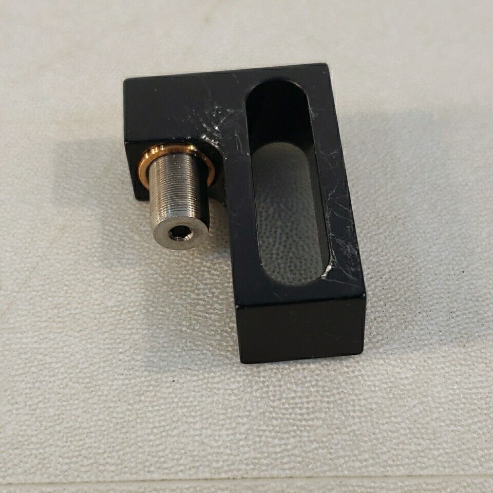 Thorlabs KL02 Optical Adjustable Kinematic Positioner Slotted Stainless Steel