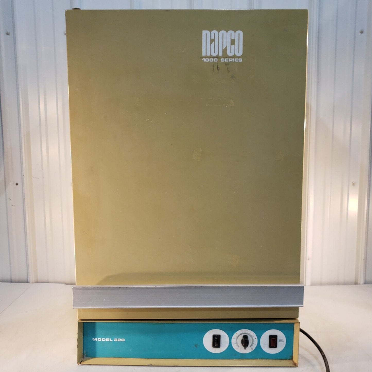 Napco 320 Series 1000 Incubator Oven Tested, Max Temperature 85C