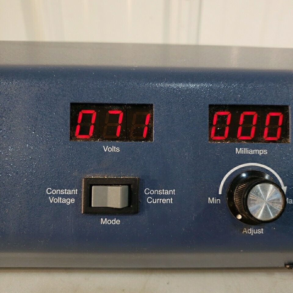 E-C Apparatus Corporation EC135 Electrophoresis Power Supply 20-250v DC Power