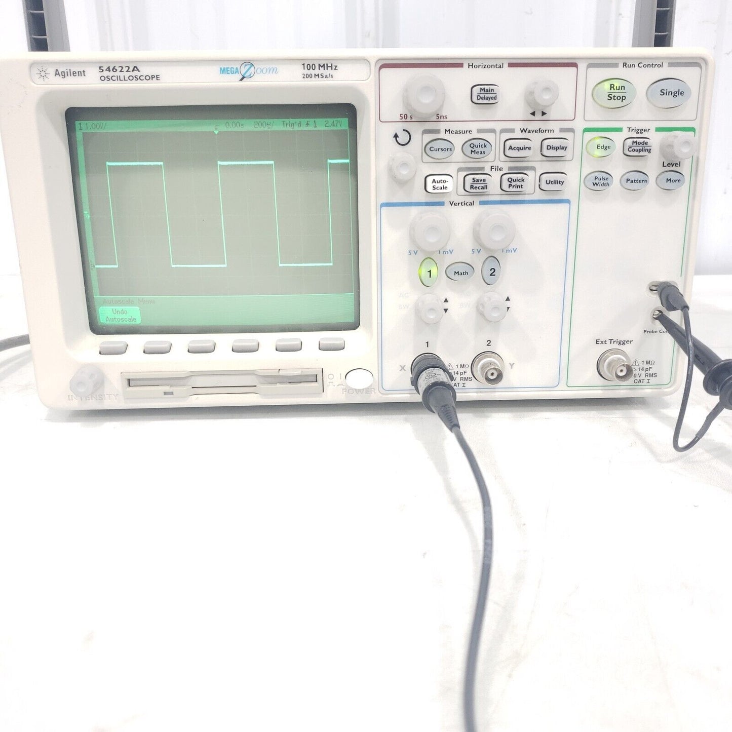 Agilent 54622A Oscilloscope MegaZoom 100 MHz 200 MS/s - Tested Works Well