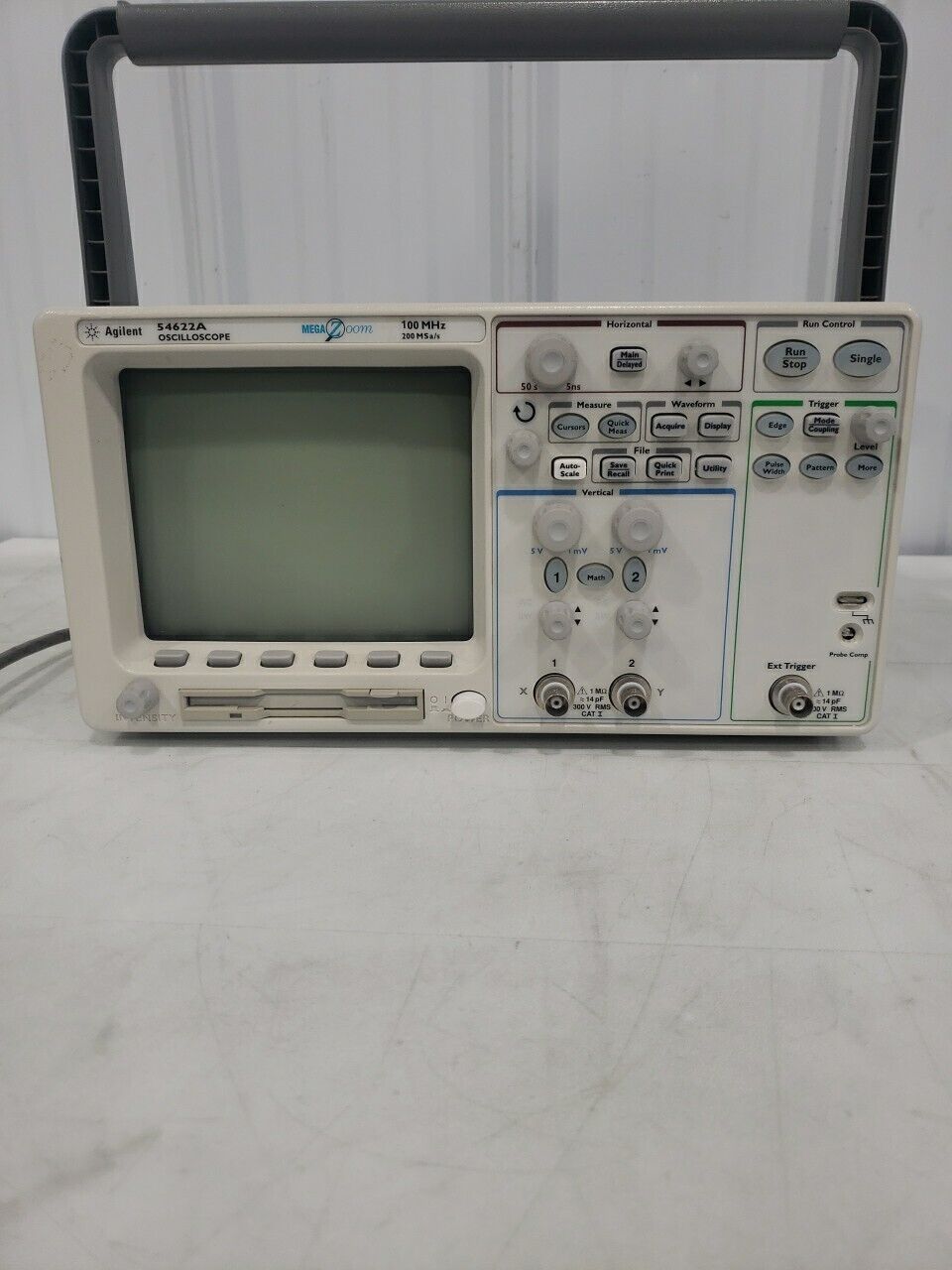 Agilent 54622A Oscilloscope MegaZoom 100 MHz 200 MS/s - Tested Works Well