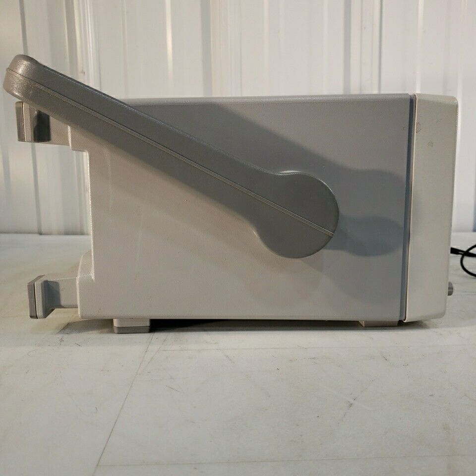 Agilent 54622A Oscilloscope MegaZoom 100 MHz 200 MS/s - Tested Works Well