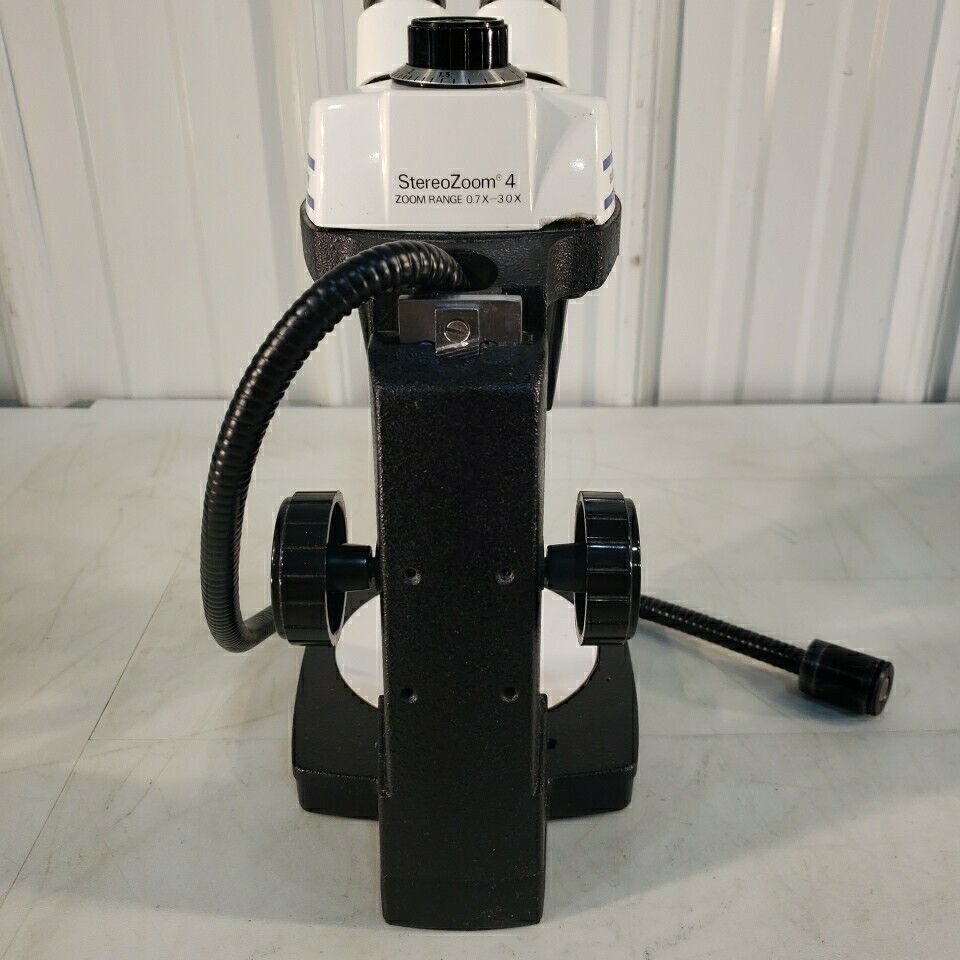 Bausch & Lomb StereoZoom 4 Microscope Zoom Range 0.7x-3x w/ Stand