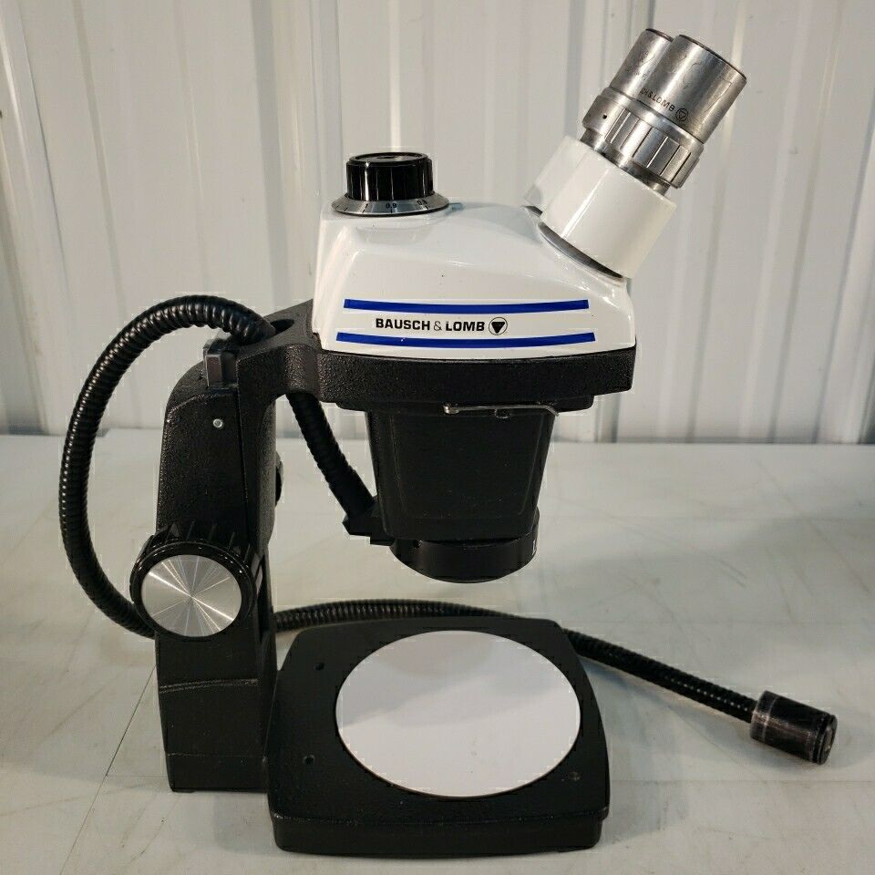 Bausch & Lomb StereoZoom 4 Microscope Zoom Range 0.7x-3x w/ Stand
