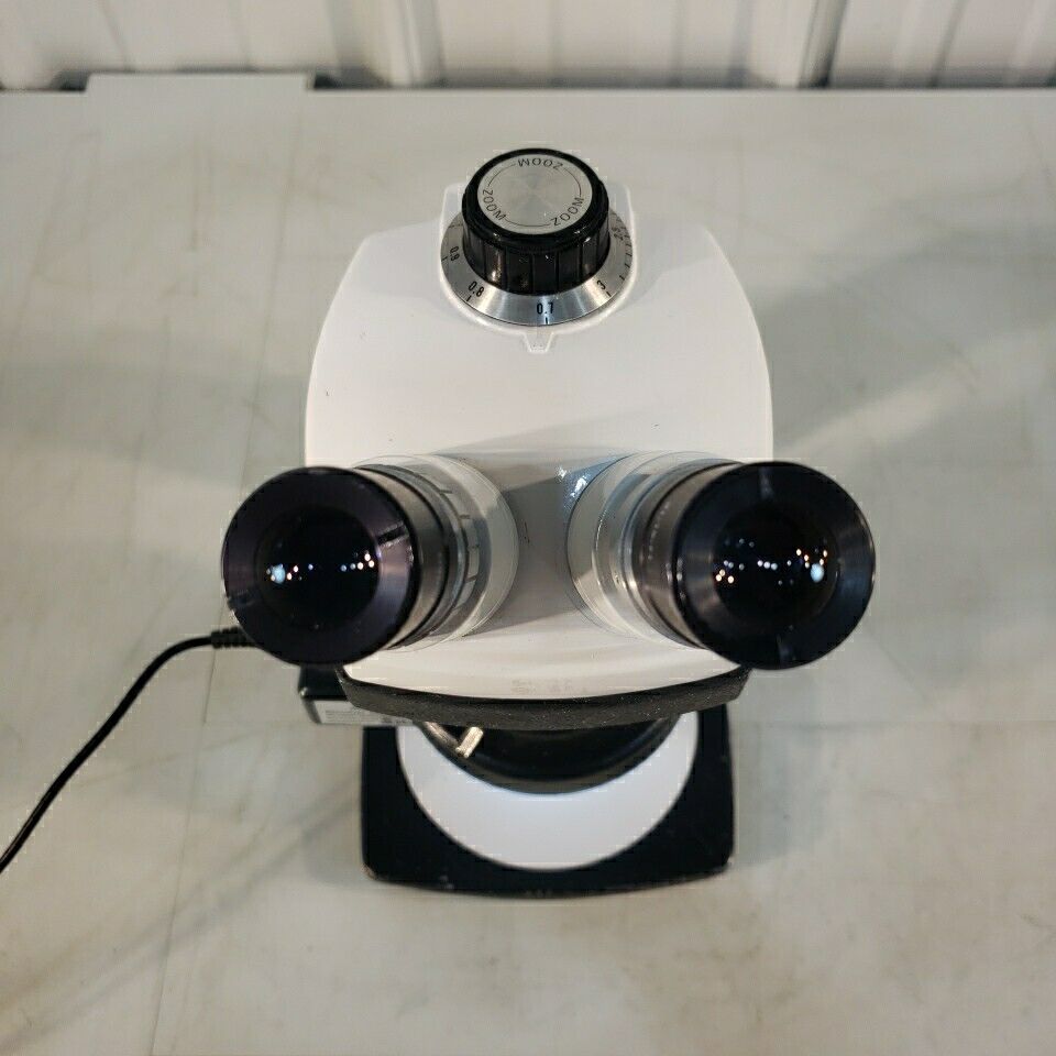 Bausch & Lomb StereoZoom 4 Microscope Range 0.7x-3x w/ Stand & Aven Ring Light