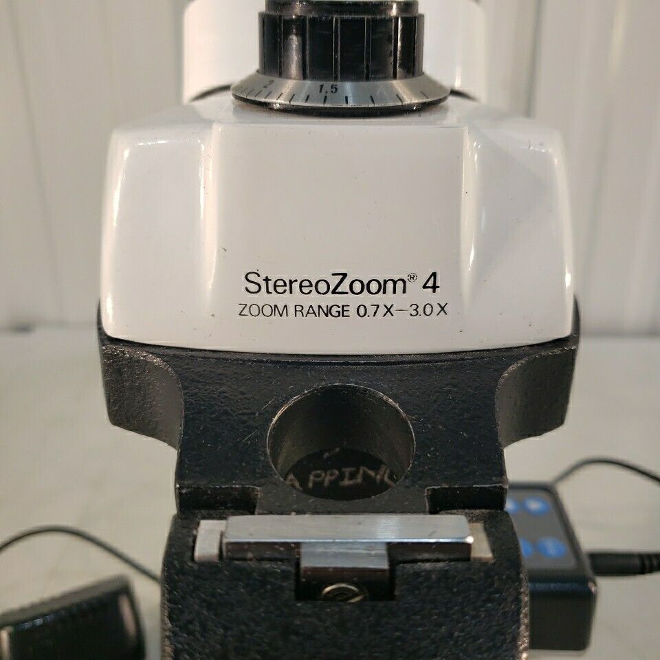 Bausch & Lomb StereoZoom 4 Microscope Range 0.7x-3x w/ Stand & Aven Ring Light