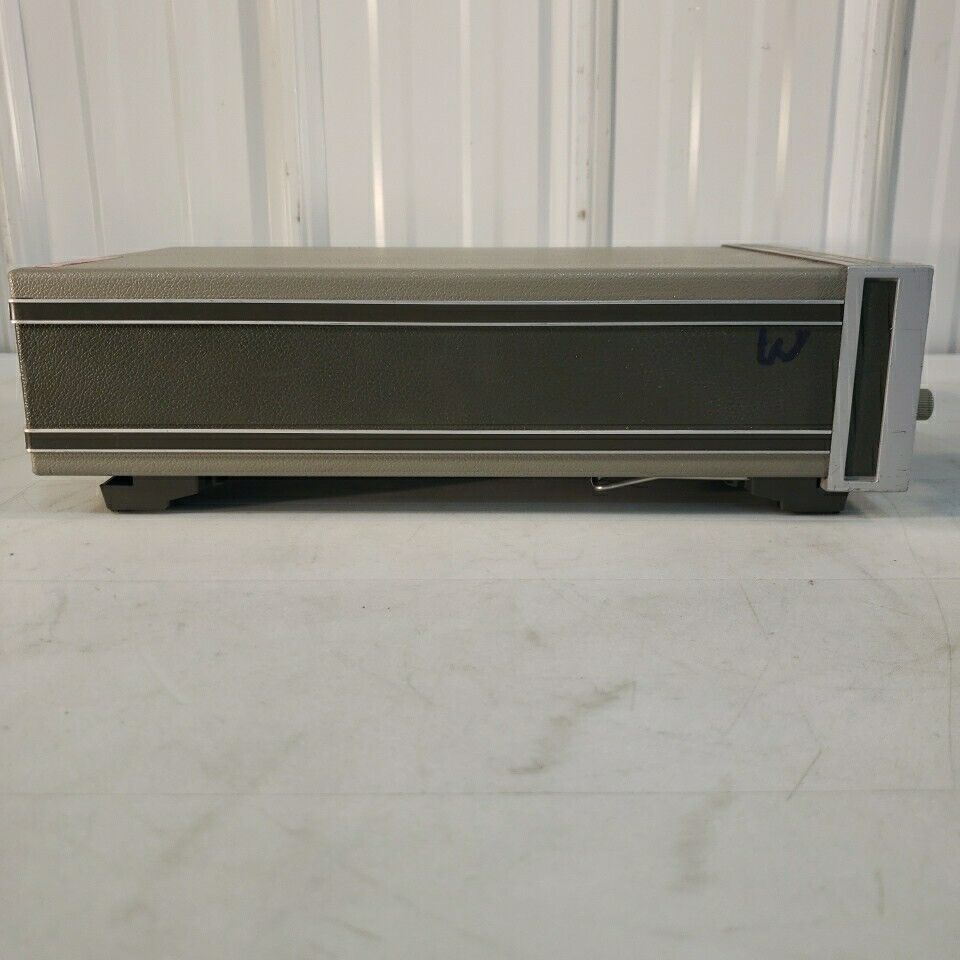 HP Hewlett Packard 3312A Function Generator w/ Modulation Hz kHz MHz