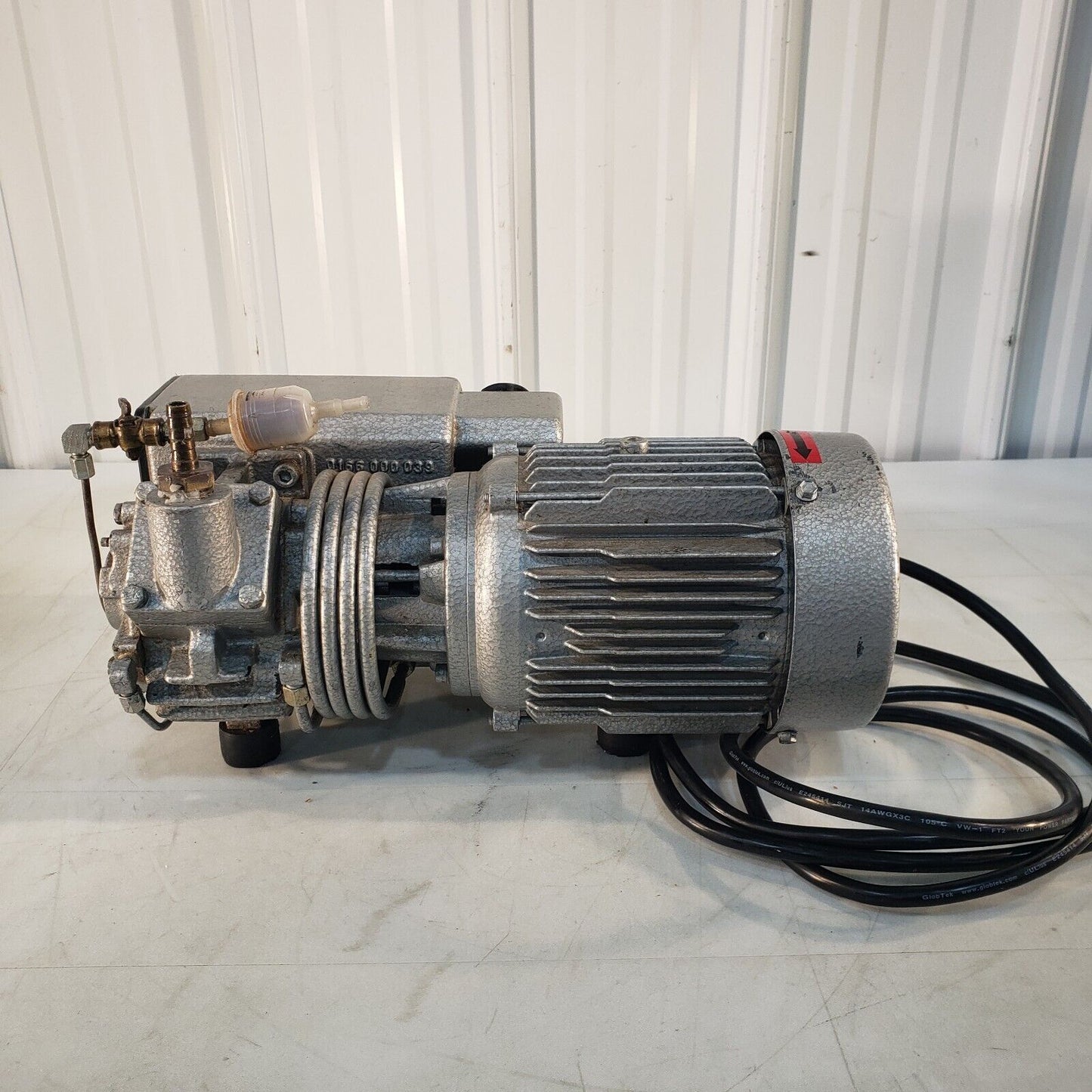 Busch RB 0021 B Single Stage Rotary Vacuum Pump Pulls Down to 13.5 Torr 240V