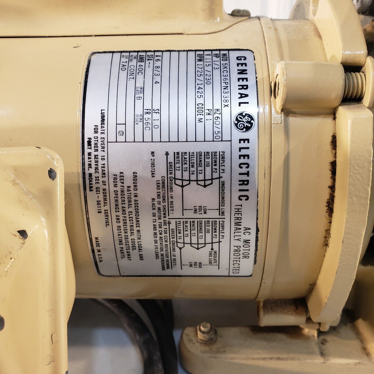 Fisher Maxima D4A Vacuum Pump Pulls Down to 18 mTorr 115V, KF16 Inlet/Exhaust