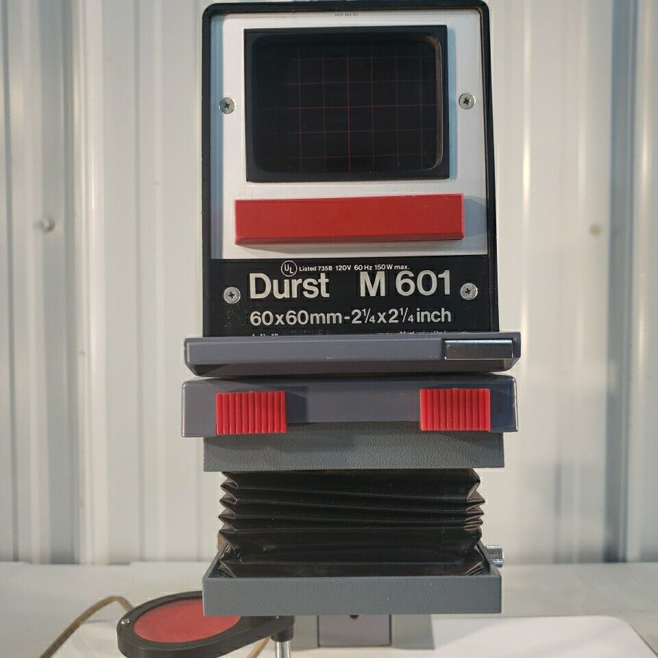 Durst M601 Darkroom Enlarger 60×60mm 120V 60Hz 150W With Baseboard Nikon Lens