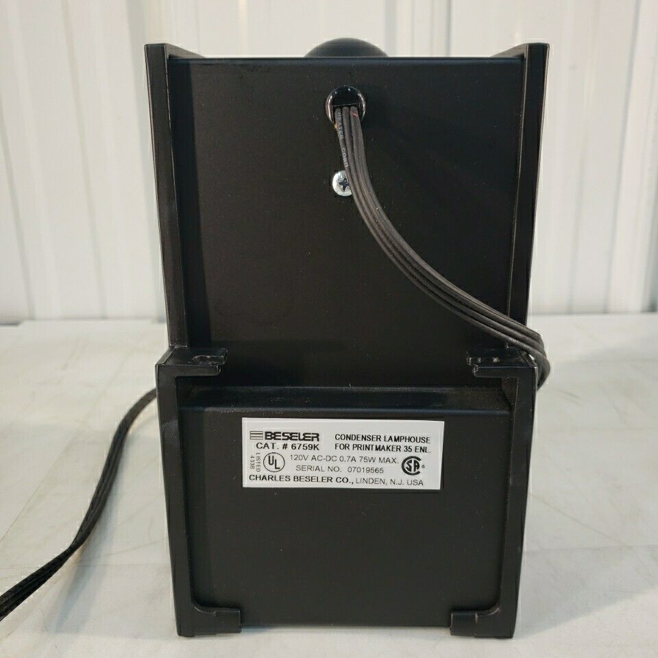 Beseler Printmaker 67 Lamphouse 120V 0.7A 75W Max No Bulb Included