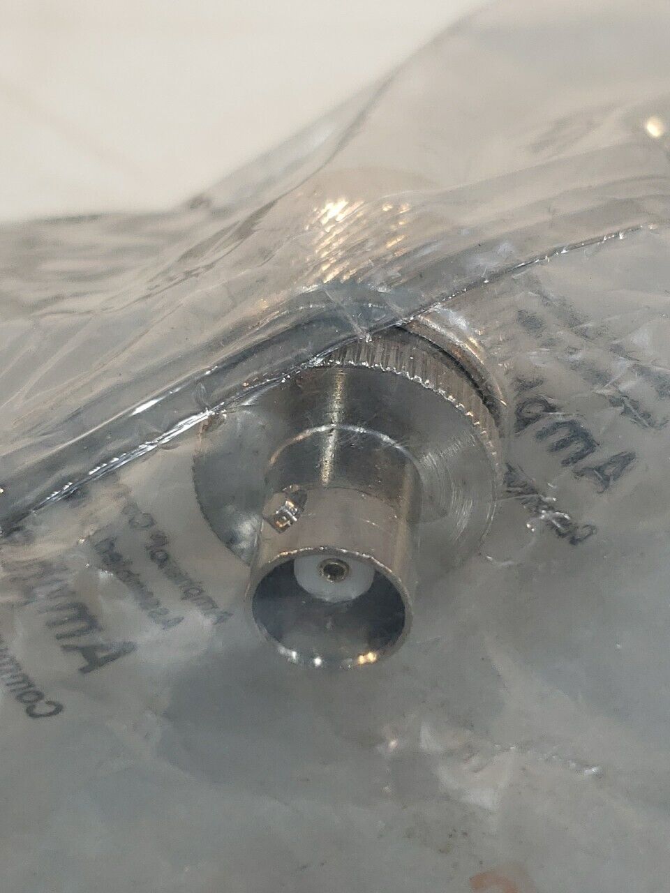Amphenol UG-201A/U N-Type Plug to BNC Jack Adapter 50 Ohm Straight