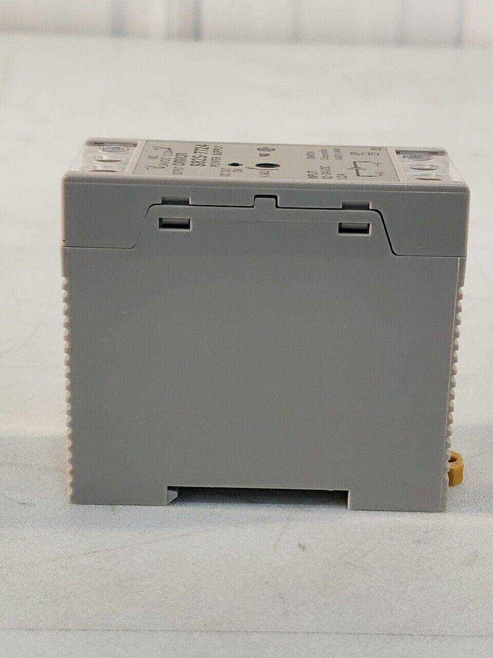 Omron S82S-7724 Power Supply Input:12-24V DC 1.2A Output: 24V DC 0.3A