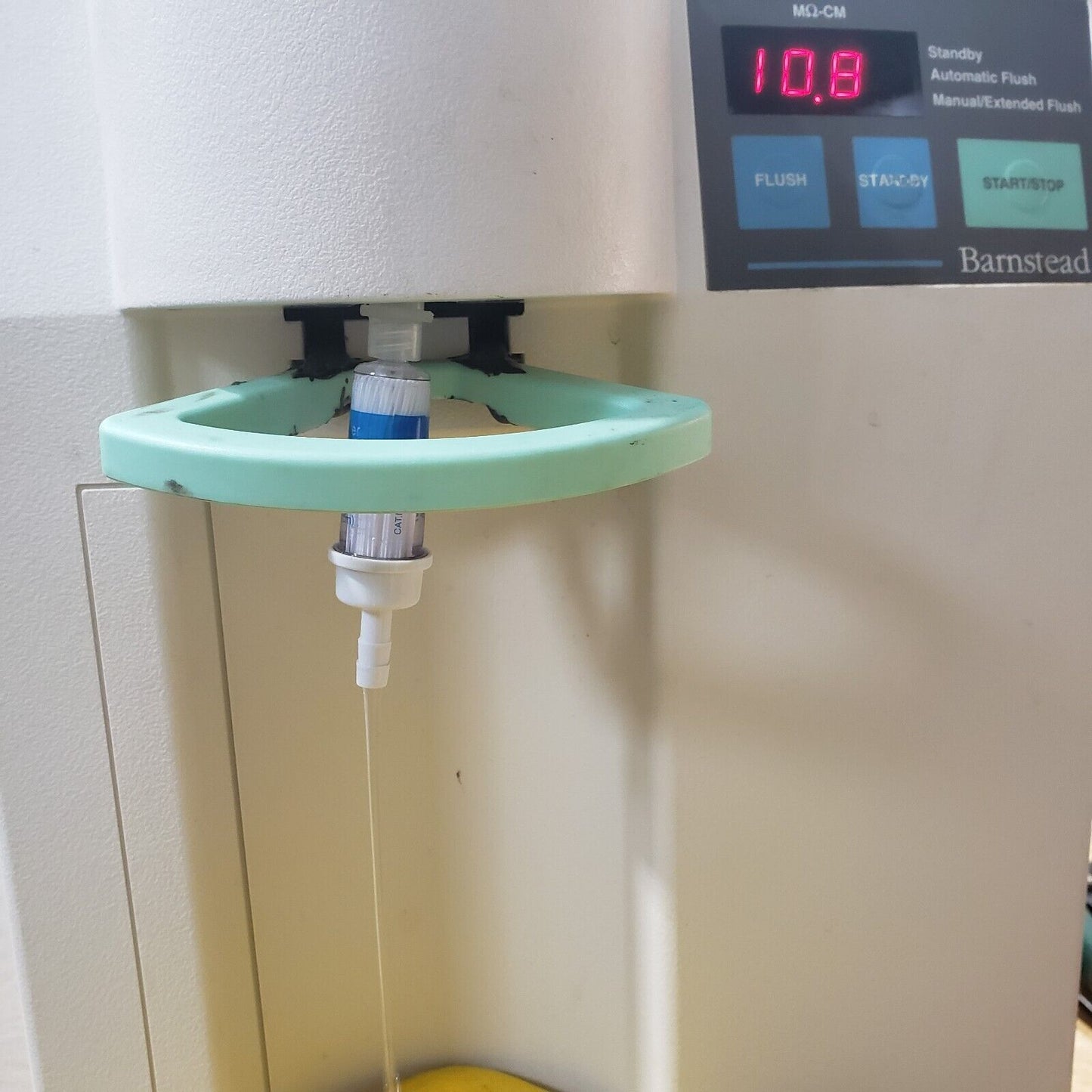 Barnstead D8611 EASYpure UV/UF Compact Reagent Grade Water System