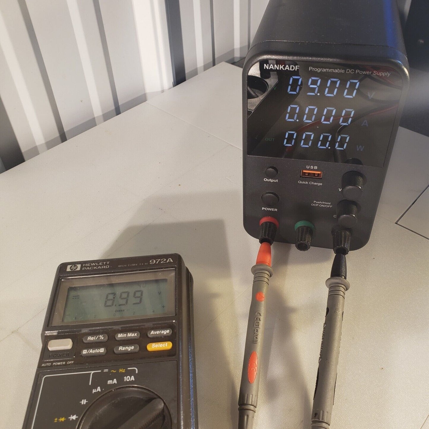 Hewlett Packard HP 972A Handheld Digital Multimeter