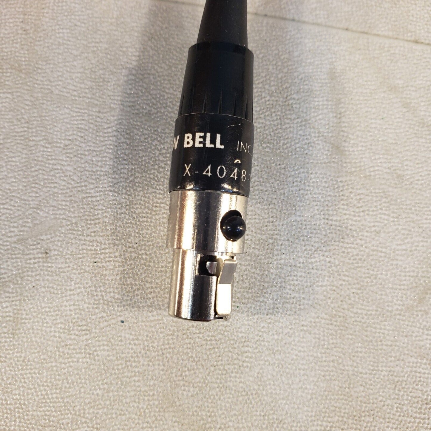F.W. Bell 4048 Gauss/Tesla Meter w/ Probe