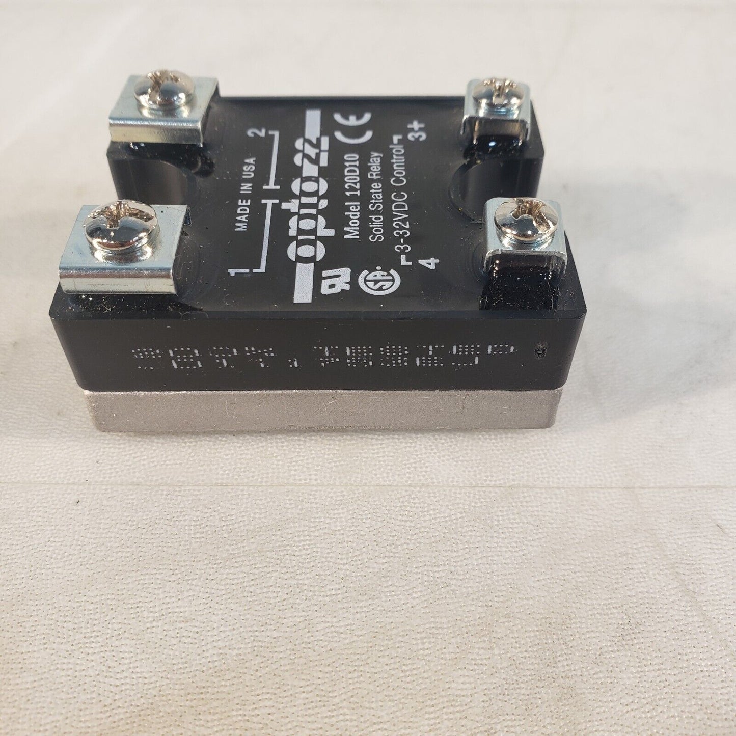 Opto 22 120D10 Solid State Relay 3-32VDC Control