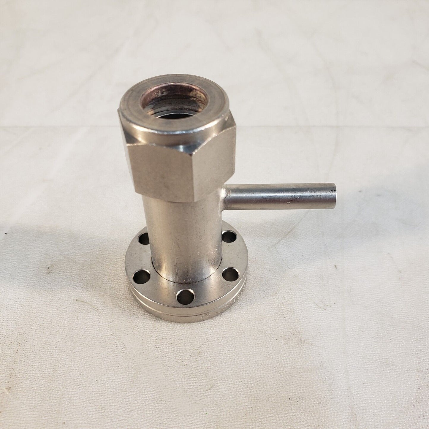Huntington 1.33" DN16CF CF Tee w/ Swagelok Fitting High Vacuum