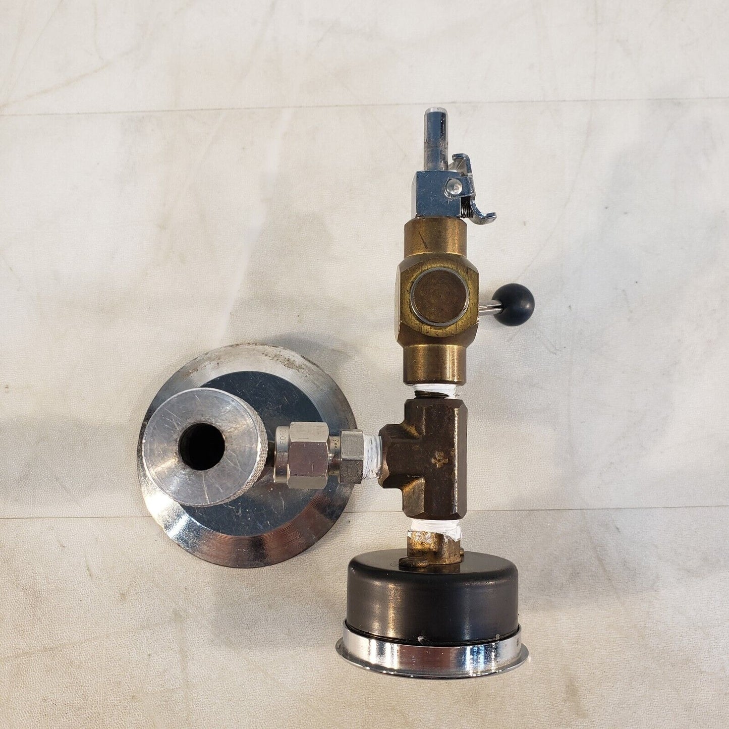 2.5" Tri-Clover Adapter Vacuum Valve w/ Vacuum Gauge Fitting